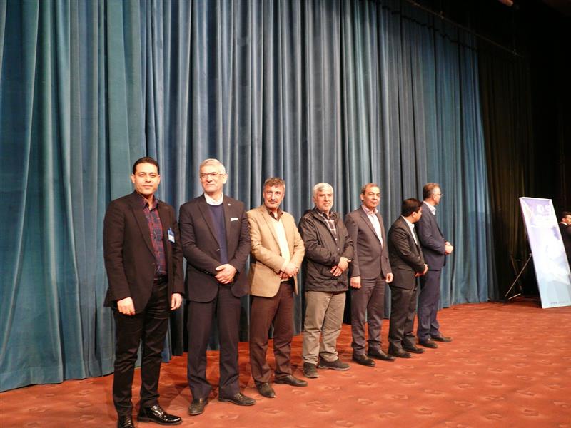 تصویر شرکت پالایش نفت اصفهان در شانزدهمین همایش و دهمین جشنواره ملی نظام پیشنهادها خوش درخشید
