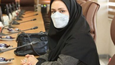 تصویر اولین زن رئیس دانشکده بعد از ۷۰ سال در دانشگاه تبریز منصوب شد