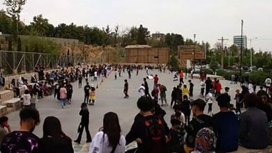 تصویر پس لرزه تجمع تفریحی نوجوانان/ کافه‌های دهه‌نودی‌های شیراز را فله‌ای بستند