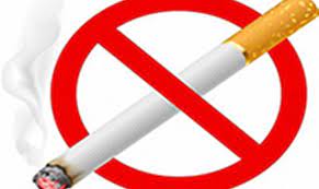 تصویر ممنوعیت فروش دخانیات به افراد زیر ۱۸ سال