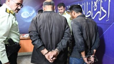 تصویر دستگیری ۲ زورگیر مسلح در اصفهان