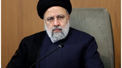 تصویر رئیس‌جمهور ایران در حین خدمت‌رسانی به مردم به شهادت رسید