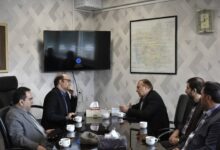 تصویر پیگیر تأمین اعتبار راه‌اندازی کتابخانه سیار در آذربایجان شرقی هستیم